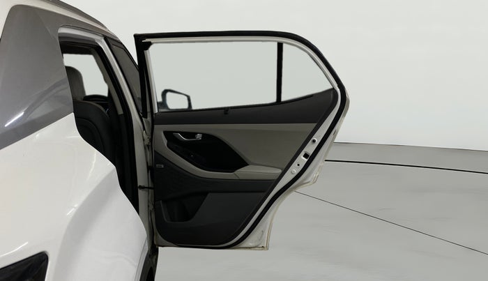 2024 Hyundai Creta SX (O) 1.5 TURBO DCT, Petrol, Automatic, 13,185 km, RHS Rear Door