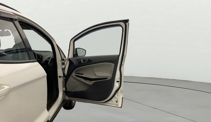 2017 Ford Ecosport TREND 1.5L DIESEL, Diesel, Manual, 1,22,815 km, RHS Front Door