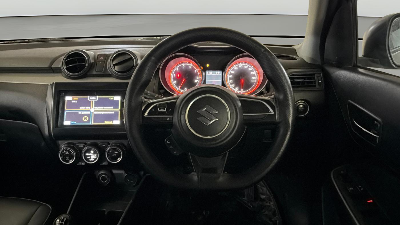 2019 Maruti Swift ZXI PLUS, Petrol, Manual, 71,096 km, Steering Wheel Close Up