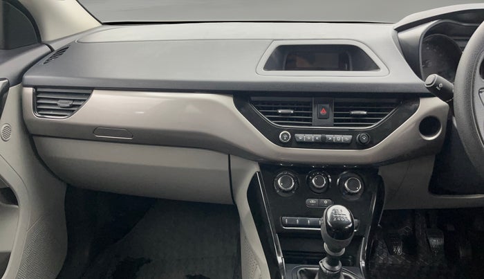 2019 Tata NEXON XM PETROL, Petrol, Manual, 72,768 km, Air Conditioner