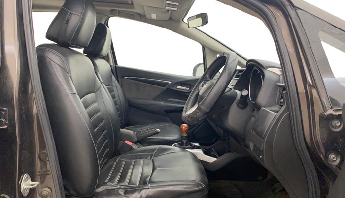 2018 Honda WR-V 1.5L I-DTEC VX MT, Diesel, Manual, 1,34,614 km, Right Side Front Door Cabin