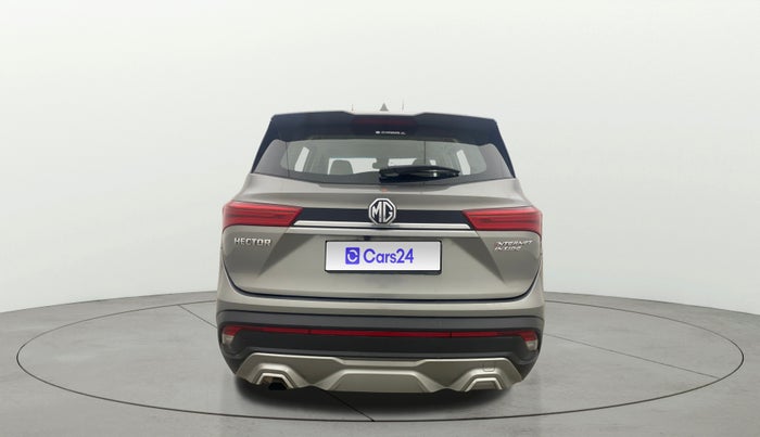 2022 MG HECTOR SHARP 1.5 PETROL CVT, Petrol, Automatic, 39,565 km, Back/Rear