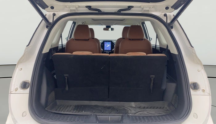 2021 MG HECTOR PLUS SHARP 1.5 PETROL TURBO CVT 6-STR, Petrol, Automatic, 39,075 km, Boot Open Zoomed View