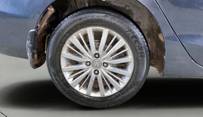 2022 Honda City 1.5L I-VTEC V MT 5TH GEN, Petrol, Manual, 36,619 km, Right Rear Wheel