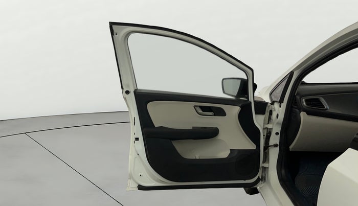 2021 Tata ALTROZ XZ PETROL, Petrol, Manual, 32,697 km, LHS Front Door