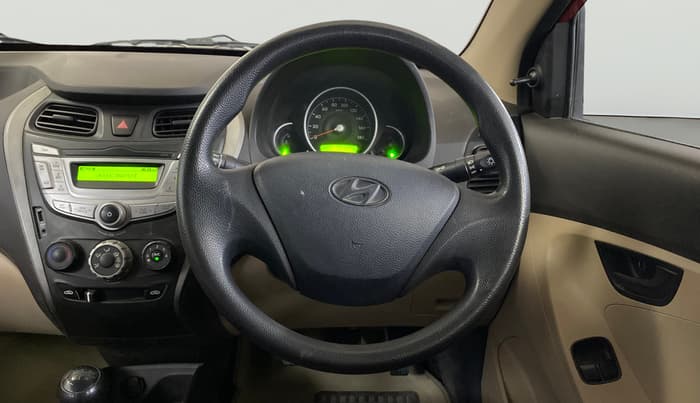 2015 Hyundai Eon MAGNA +, Petrol, Manual, 56,175 km, Steering Wheel Close Up