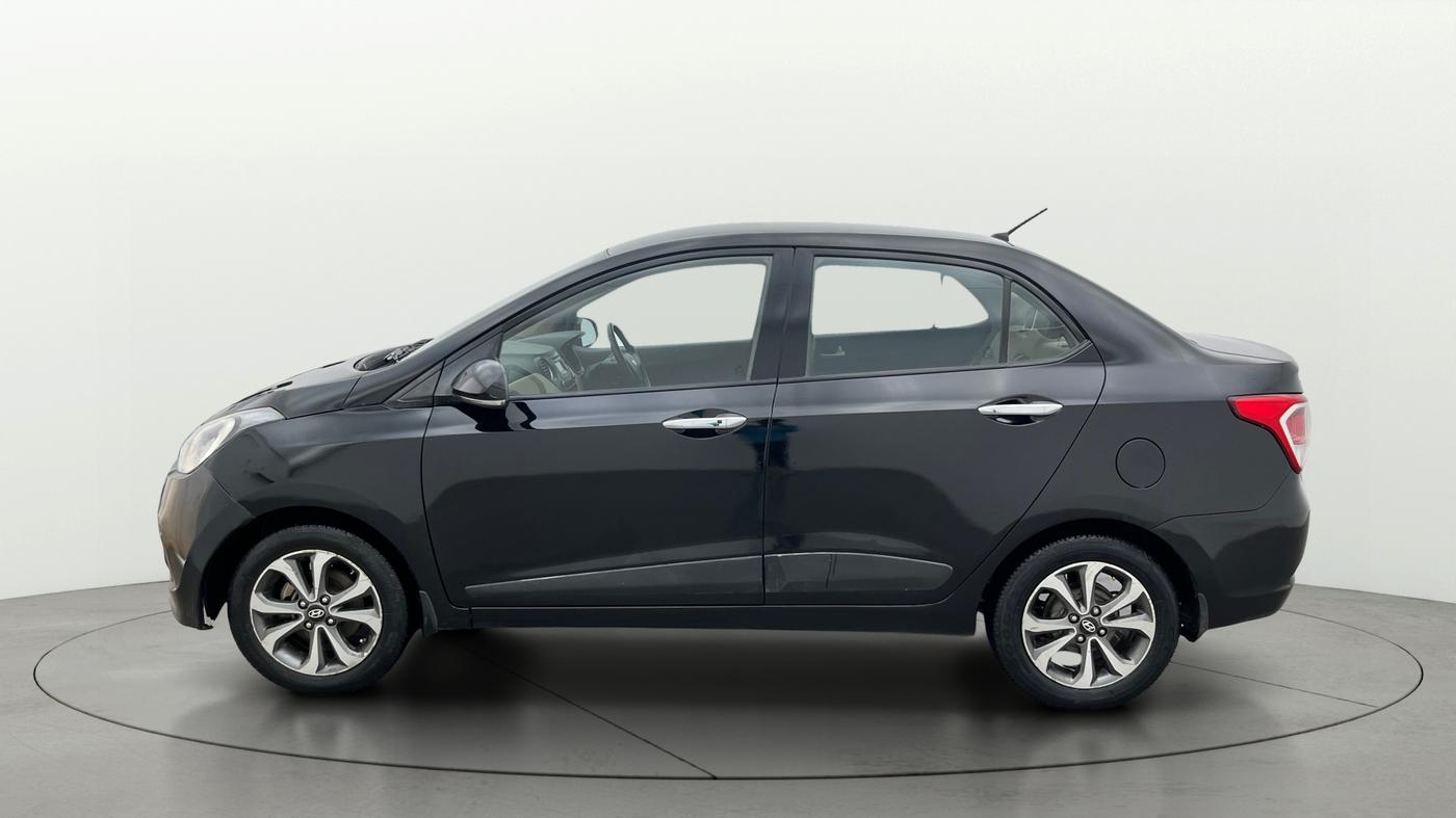 2015 Hyundai Xcent SX 1.2, Petrol, Manual, 1,18,950 km, Left Side