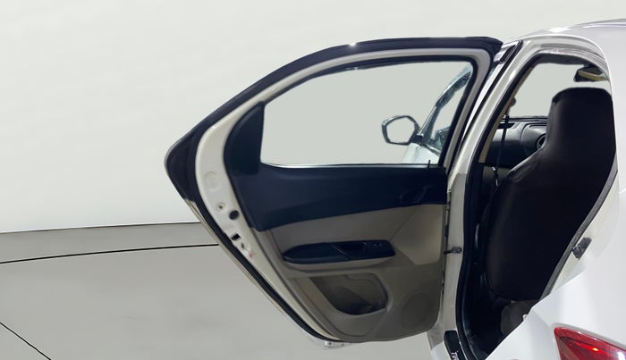 2017 Tata Tiago XT PETROL, Petrol, Manual, 1,25,021 km, LHS Rear Door