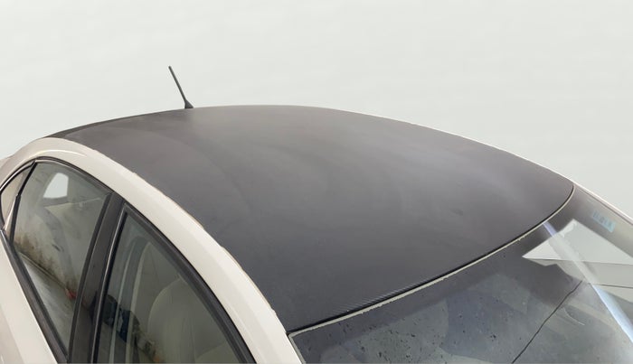 2014 Volkswagen Vento HIGHLINE PETROL AT, Petrol, Automatic, 31,816 km, Roof