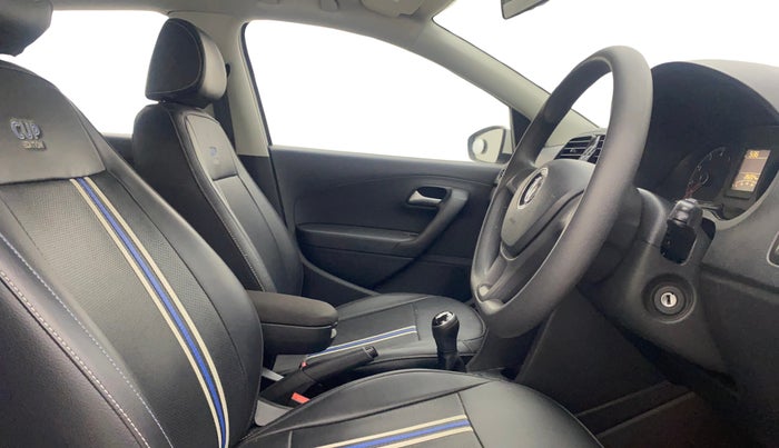 2019 Volkswagen Polo COMFORTLINE 1.0L MPI, Petrol, Manual, 28,203 km, Right Side Front Door Cabin