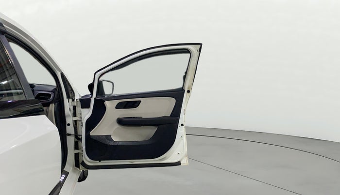 2021 Tata ALTROZ XE PLUS PETROL, Petrol, Manual, 24,791 km, RHS Front Door