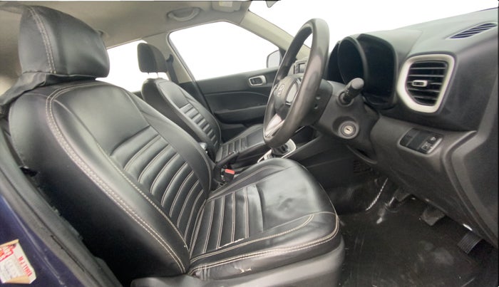 2021 Hyundai VENUE S 1.2, Petrol, Manual, 98,506 km, Right Side Front Door Cabin