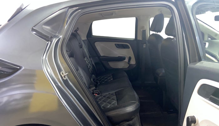 2023 Tata ALTROZ XE CNG, CNG, Manual, 67,775 km, Right Side Rear Door Cabin