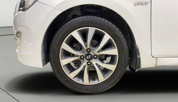 2016 Hyundai Verna 1.6 VTVT SX AT, Petrol, Automatic, 46,469 km, Left Front Wheel