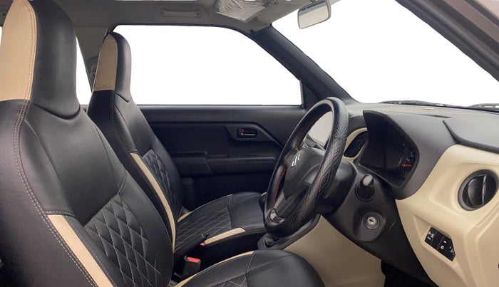 2021 Maruti New Wagon-R LXI CNG (O) 1.0, CNG, Manual, 83,545 km, Right Side Front Door Cabin