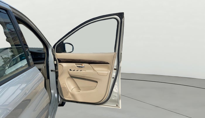 2019 Maruti Ertiga ZXI SHVS, Petrol, Manual, 92,458 km, RHS Front Door