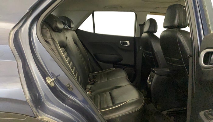 2021 Hyundai VENUE SX 1.0 TURBO IMT, Petrol, Manual, 83,029 km, Right Side Rear Door Cabin