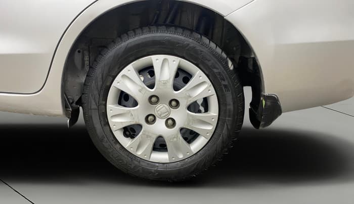 2016 Honda Amaze 1.2L I-VTEC S, CNG, Manual, 36,245 km, Left Rear Wheel