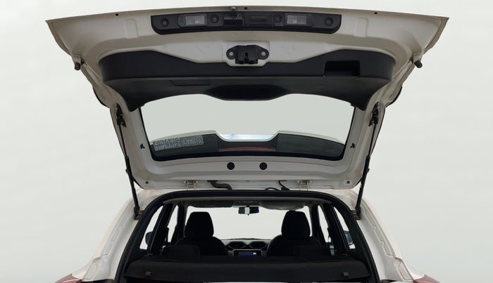 2023 Nissan MAGNITE XV PREMIUM, Petrol, Manual, 38,946 km, Boot Door Open