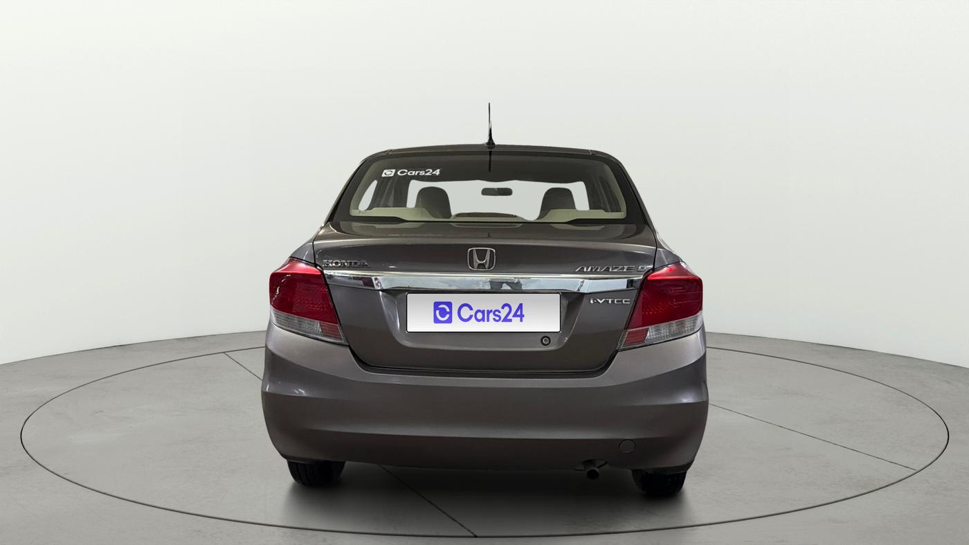 2015 Honda Amaze 1.2L I-VTEC S, Petrol, Manual, 1,06,160 km, Back/Rear