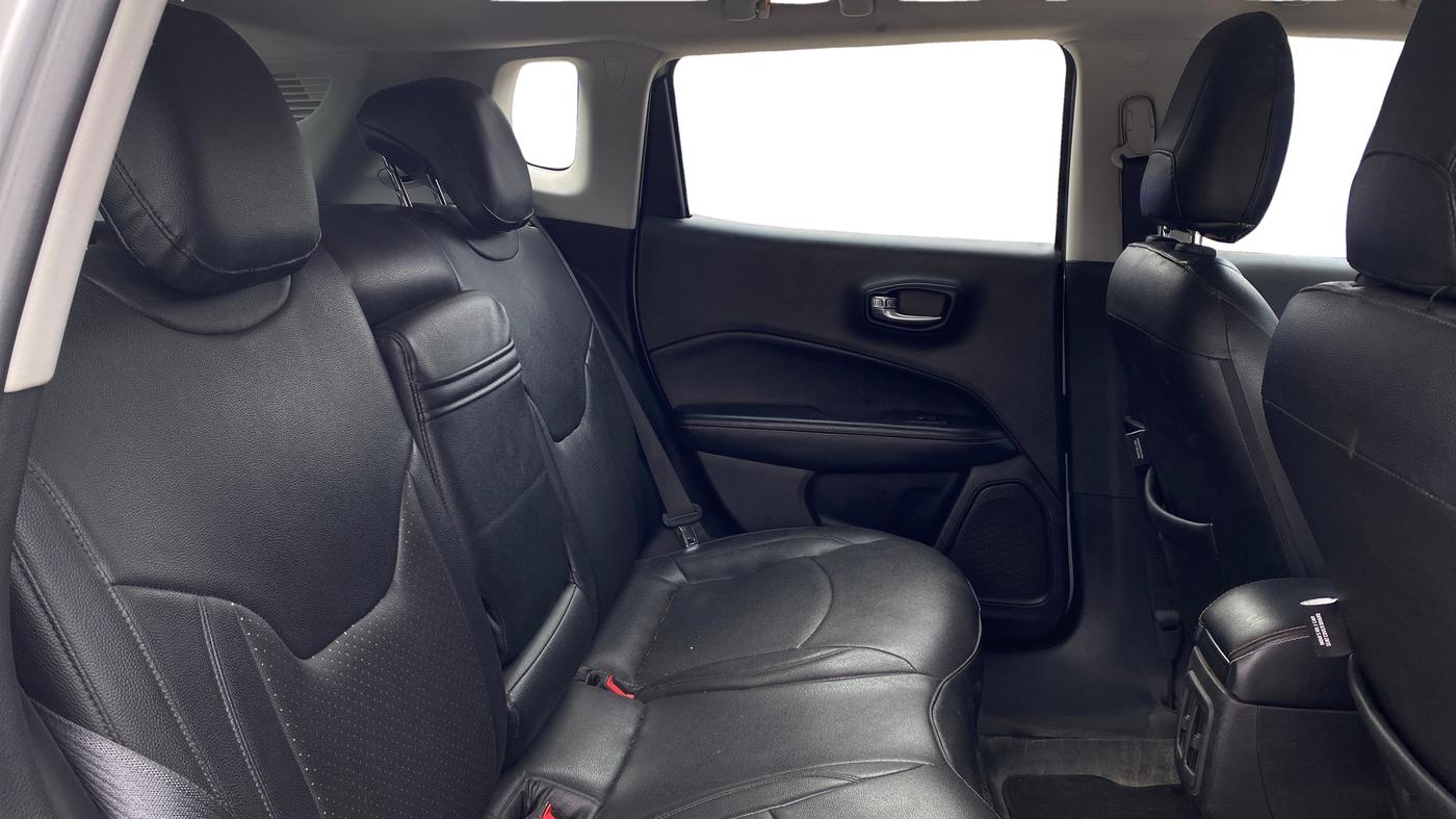 2017 Jeep Compass SPORT 2.0 DIESEL, Diesel, Manual, 74,127 km, Right Side Rear Door Cabin