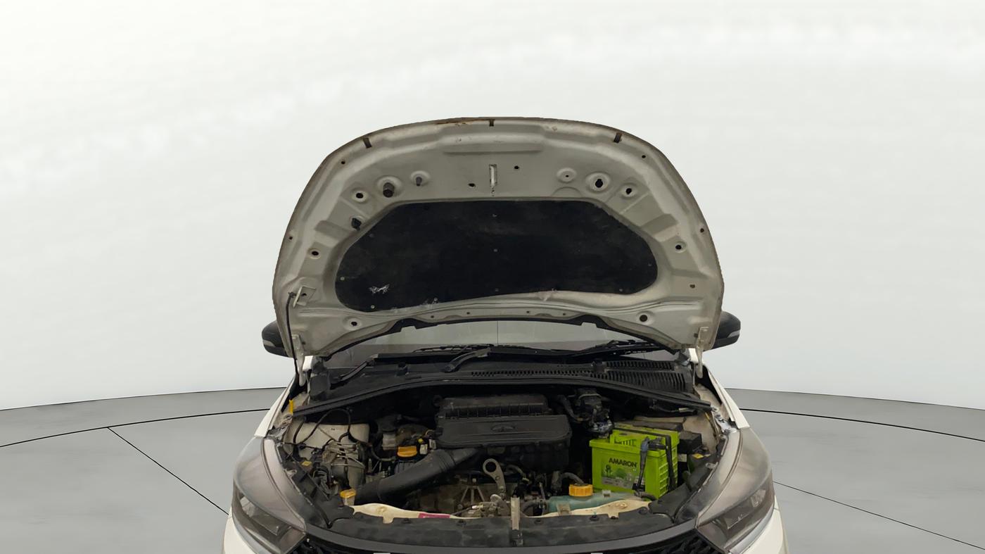 2022 Tata Tiago XT PETROL, Petrol, Manual, 14,939 km, Open Bonet