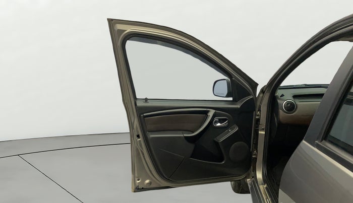 2017 Nissan Terrano XV D PREMIUM AMT, Diesel, Automatic, 74,328 km, LHS Front Door