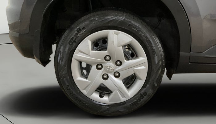 2020 Hyundai VENUE S 1.2, Petrol, Manual, 19,029 km, Right Rear Wheel