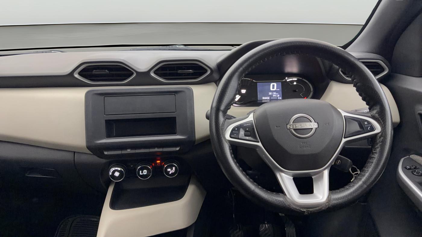 2021 Nissan MAGNITE XL, Petrol, Manual, 38,125 km, Steering Wheel Close Up