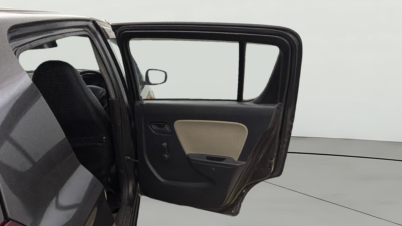 2016 Maruti Alto K10 LXI CNG, CNG, Manual, 1,10,606 km, RHS Rear Door