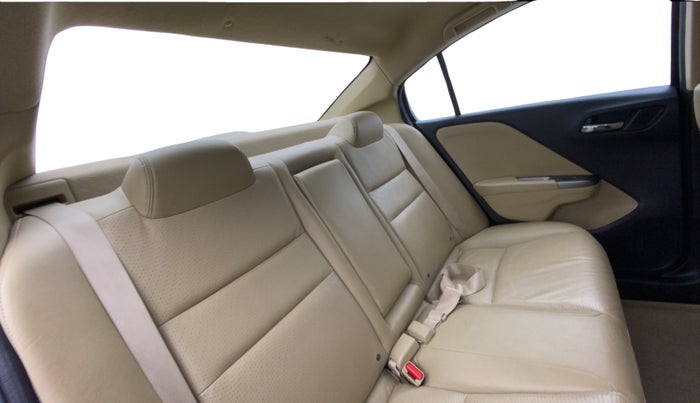 2016 Honda City 1.5L I-VTEC VX, Petrol, Manual, 1,04,823 km, Right Side Rear Door Cabin