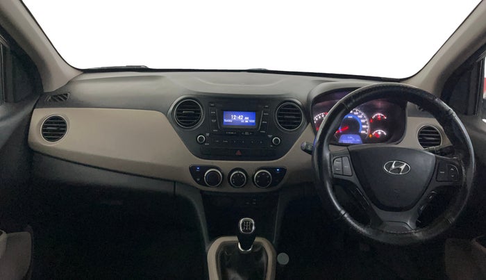 2016 Hyundai Grand i10 SPORTZ 1.2 KAPPA VTVT, Petrol, Manual, 59,689 km, Dashboard