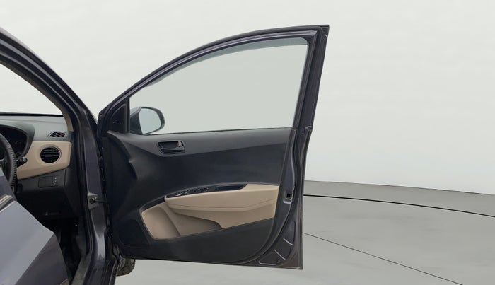 2019 Hyundai Xcent S 1.2, Petrol, Manual, 72,314 km, RHS Front Door