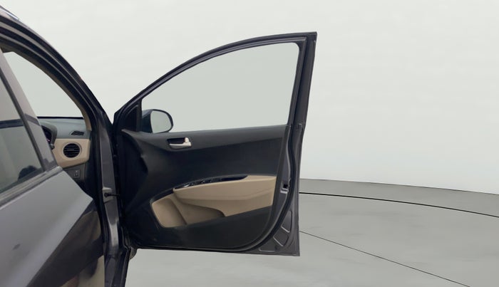 2015 Hyundai Grand i10 SPORTZ 1.2 KAPPA VTVT, Petrol, Manual, 66,688 km, RHS Front Door