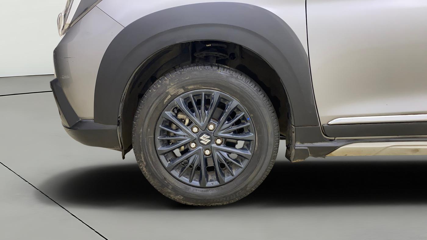 2021 Maruti XL6 ZETA MT, Petrol, Manual, 18,240 km, Left Front Wheel