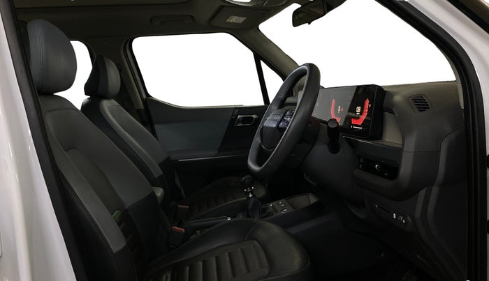 2025 KIA SYROS  HTX 1.0 Turbo 6MT, Petrol, Manual, 16,759 km, Right Side Front Door Cabin