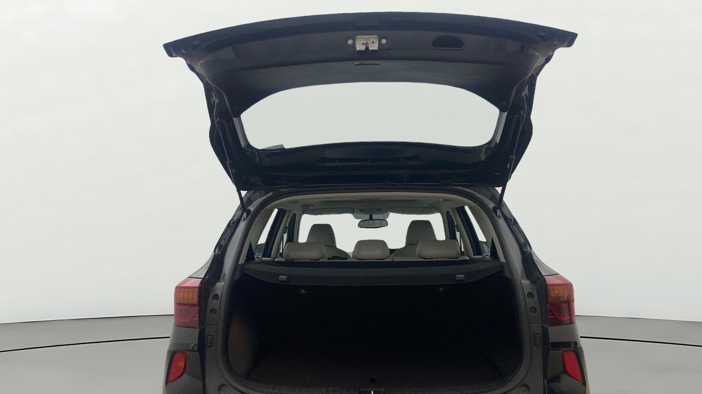 2023 KIA SELTOS HTX IVT, Petrol, Automatic, 21,553 km, Boot Door Open
