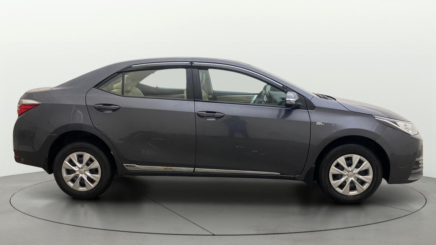 2018 Toyota Corolla Altis J PETROL, Petrol, Manual, 70,965 km, Right Side View