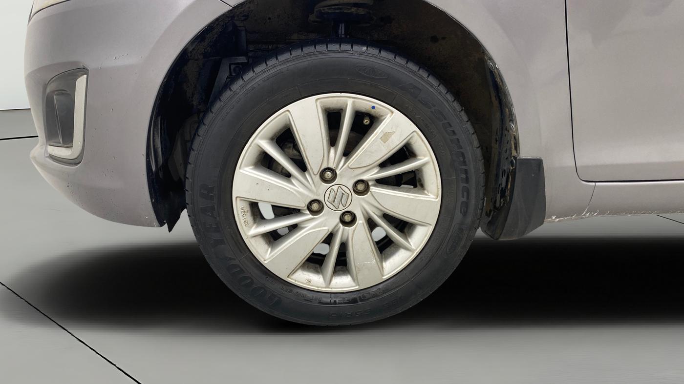 2015 Maruti Swift ZXI, Petrol, Manual, 54,581 km, Left Front Wheel