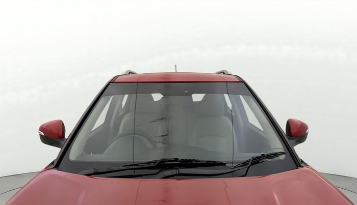 2019 Mahindra XUV300 W8 (O) 1.5 DIESEL, Diesel, Manual, 46,678 km, Front Windshield