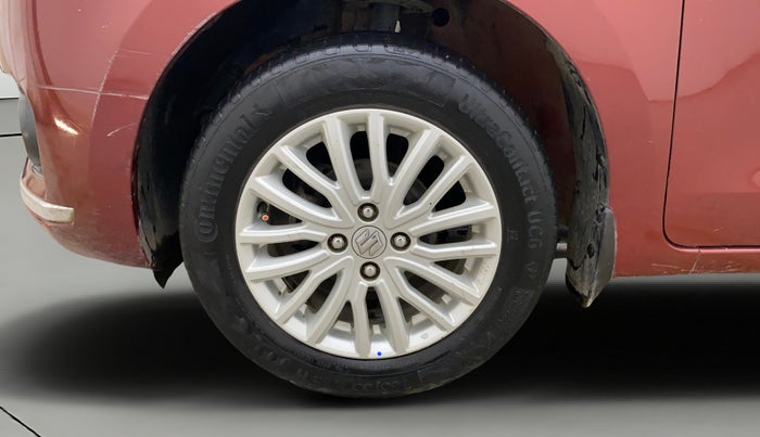 2018 Maruti Dzire ZDI AMT, Diesel, Automatic, 1,48,865 km, Left Front Wheel