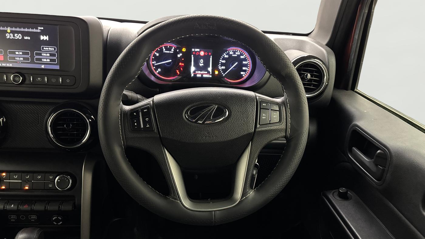 2021 Mahindra Thar LX PETROL HT 4WD AT, Petrol, Automatic, 49,050 km, Steering Wheel Close Up