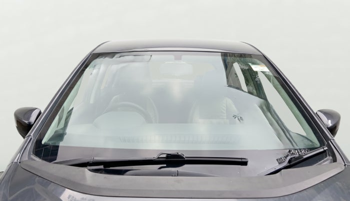 2021 Tata ALTROZ XE PETROL, Petrol, Manual, 34,288 km, Front Windshield