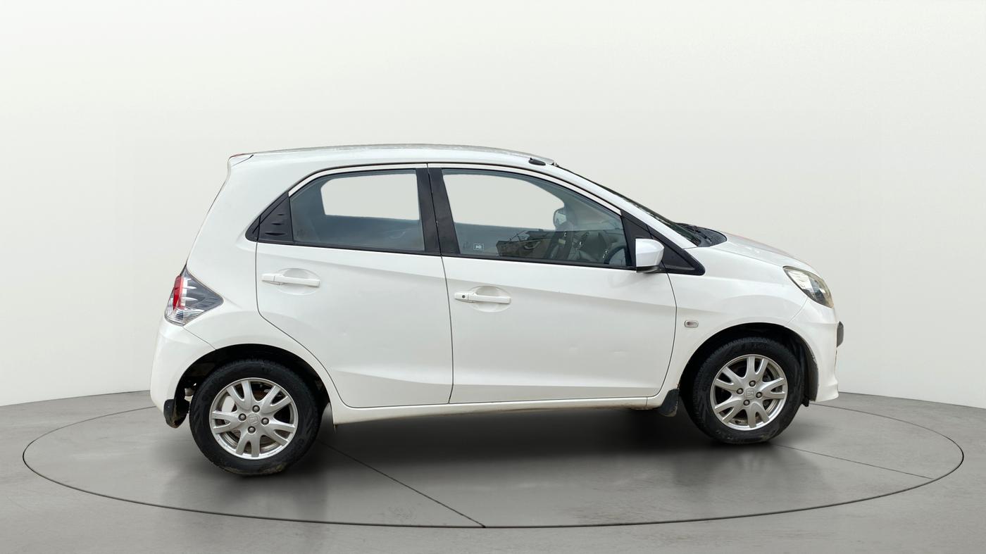 2014 Honda Brio VX AT, Petrol, Automatic, 45,258 km, Right Side View