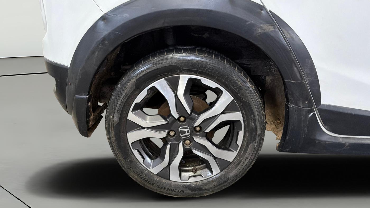 2018 Honda WR-V 1.2L I-VTEC VX MT, Petrol, Manual, 1,38,957 km, Right Rear Wheel