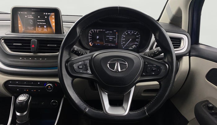 2023 Tata ALTROZ XZA PLUS, Petrol, Automatic, 19,122 km, Steering Wheel Close Up