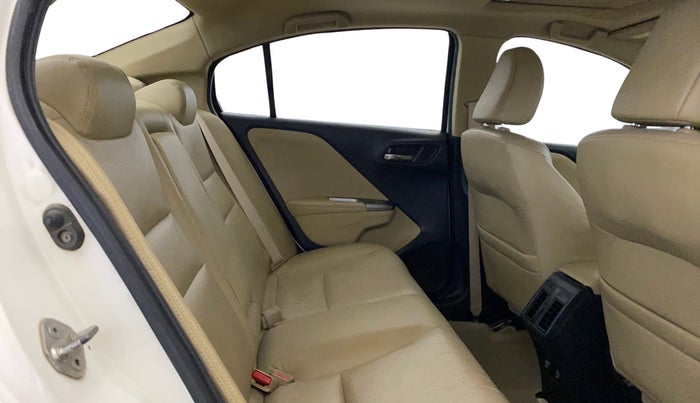 2015 Honda City 1.5L I-VTEC VX CVT, Petrol, Automatic, 1,37,136 km, Right Side Rear Door Cabin