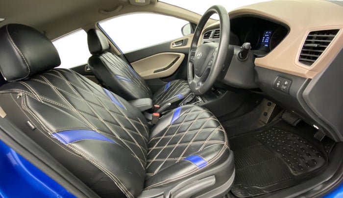 2019 Hyundai Elite i20 ASTA (O) CVT, Petrol, Automatic, 19,804 km, Right Side Front Door Cabin