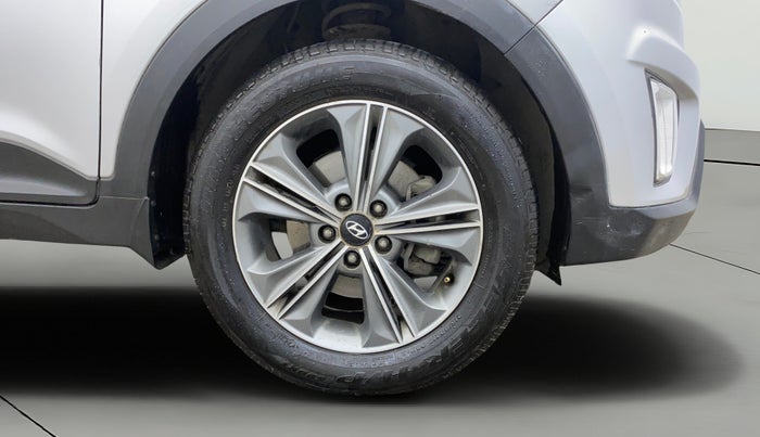 2017 Hyundai Creta SX PLUS AT 1.6 PETROL, Petrol, Automatic, 80,160 km, Right Front Wheel