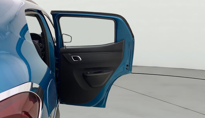 2021 Renault Kwid CLIMBER 1.0 AMT (O), Petrol, Automatic, 13,513 km, RHS Rear Door